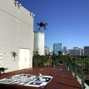都内初、ドローンによる有人地帯でのフードデリバリーの実証実験をウォーターズ竹芝で11月20日に実施
