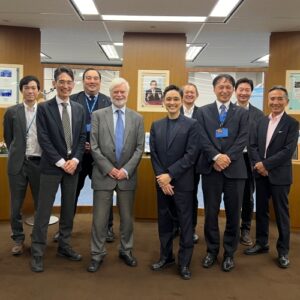 IPCC 議長がウェザーニューズを視察